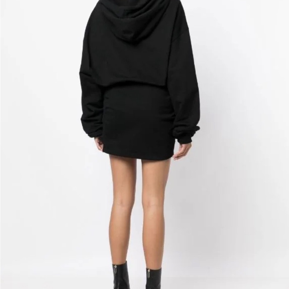 Off-White - Picture 4 of 5